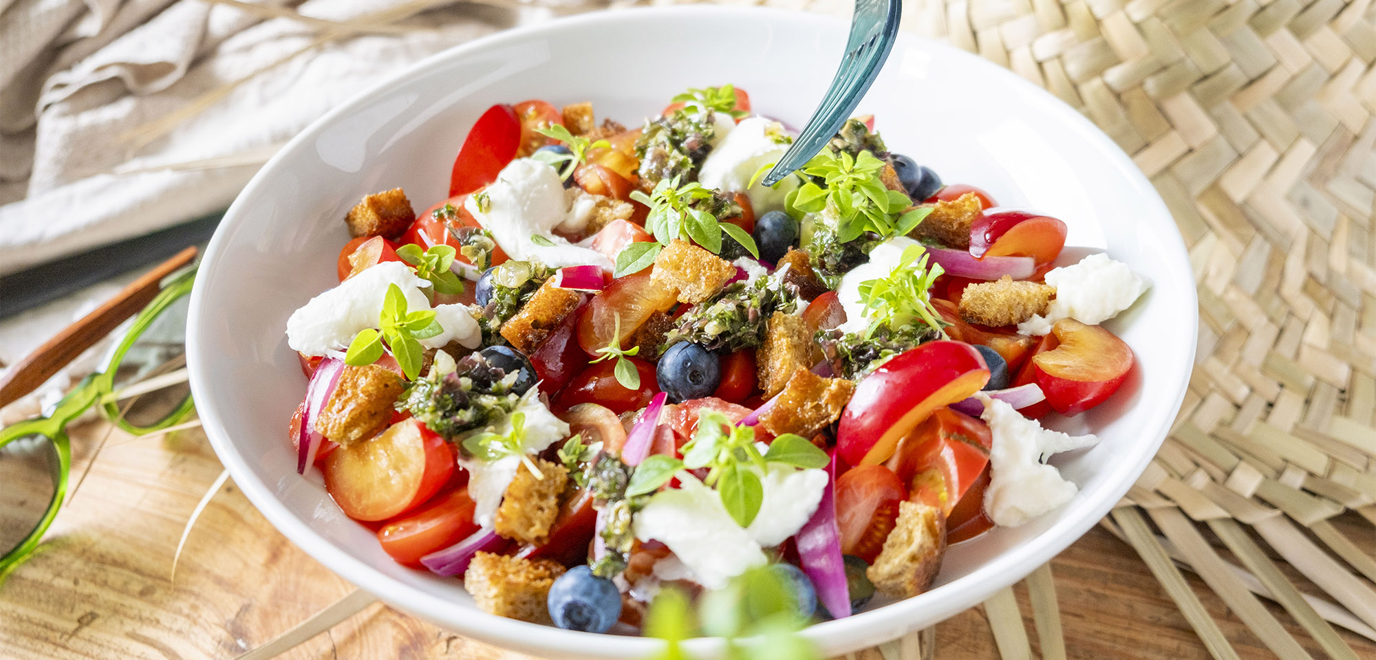 Salade De Tomates Et Fruits Au Tartare D Algues Classique Recettes De